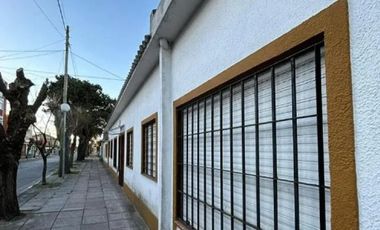 Departamento en venta - 3 Dormitorios 1 Baño - Mar de Ajó