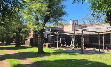 Local Comercial en venta - Depósito - 1.300Mts2 - Carlos Spegazzini