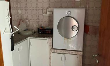 Casa en Venta - 3 Dormitorios 2 Baños - 300mts2 - La Plata