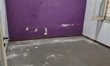 Casa en venta - 3 Dormitorios 1 Baño - Tres de Febrero