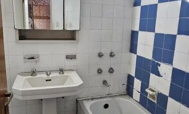 Casa en venta - 3 Dormitorios 1 Baño - Tres de Febrero