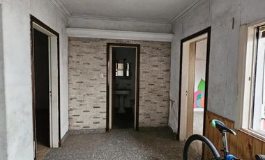 Casa en venta - 3 Dormitorios 1 Baño - Tres de Febrero