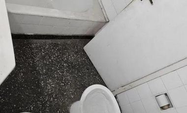 Casa en venta - 3 Dormitorios 1 Baño - Tres de Febrero