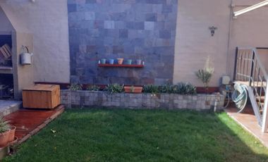 Casa en venta - 3 Dormitorios 1 Baño - Cipolletti