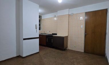 DPTO DE 90M2 EN ALQUILER: 2 Dormitorios+ cuarto de servicios + terraza propia