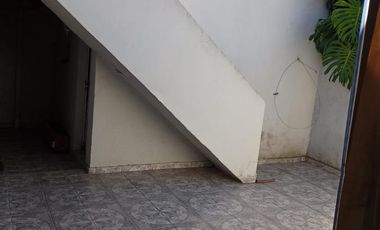 Casa en Ezpeleta Este