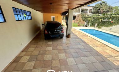 Casa en venta Granadero Baigorria.