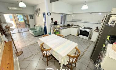 Casa en venta Granadero Baigorria.