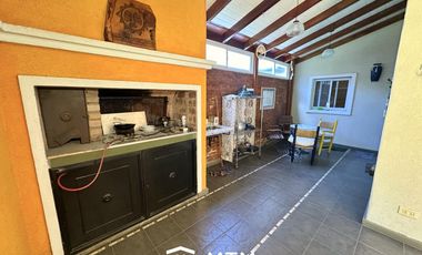 Casa en venta Granadero Baigorria.