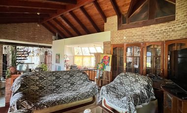 Casa en Alquiler Valle del Sol Mendiolaza 3 Dorm. Pileta