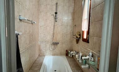 Casa en Alquiler Valle del Sol Mendiolaza 3 Dorm. Pileta