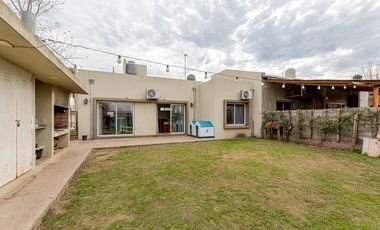 VENTA CASA DE 2 DORMITORIOS EN TIERRA DE SUEÑOS PUERTO GRAL SAN MARTIN
