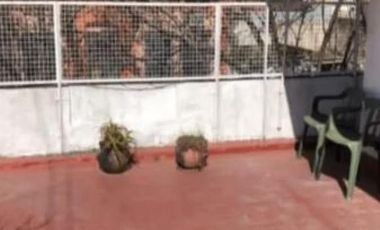 PH en venta - 2 Dormitorios 2 Baños - Lanus