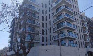 Departamento 2 amb con Balcon a la Calle