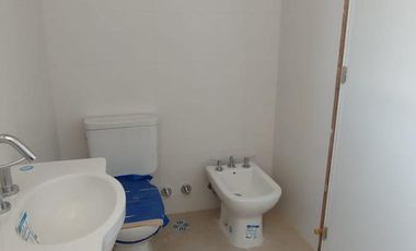 Departamento 2 amb con Balcon a la Calle