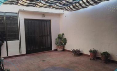 Casa en venta - 2 Dormitorios 1 Baño - Córdoba