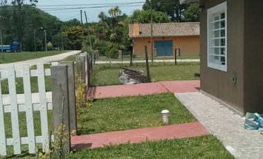 Casa en Venta - 2 Dormitorios 1 Baño - 398mts2 - Mar De Cobo