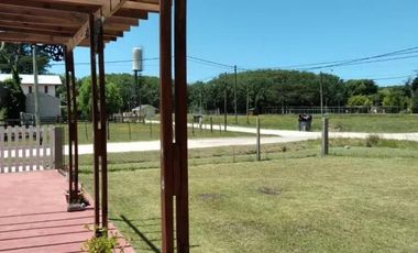 Casa en Venta - 2 Dormitorios 1 Baño - 398mts2 - Mar De Cobo