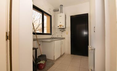 VENTA | Importante Casa de 3 dormitorios en Los Alamos Country Club, Ibarlucea.