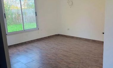 Casa en venta - 3 Dormitorios 2 Baños - General Rodriguez