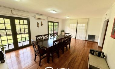 Casa en Venta Granadero Baigorria.