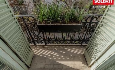 Departamento de 6 dormitorios estilo Frances en Venta - Retiro