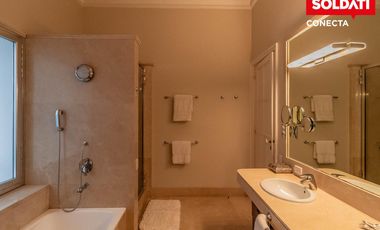 Departamento de 6 dormitorios estilo Frances en Venta - Retiro