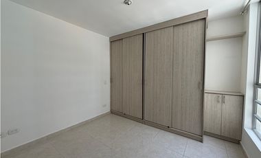 Arriendo Apartamento en la Condina