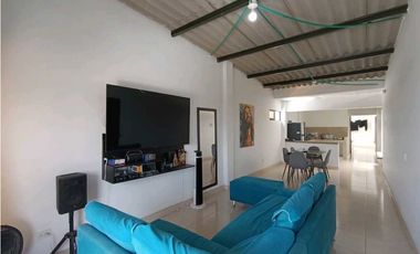 CASA EN VENTA ORIENTE DE CALI BARRIO SIETE DE AGOSTO