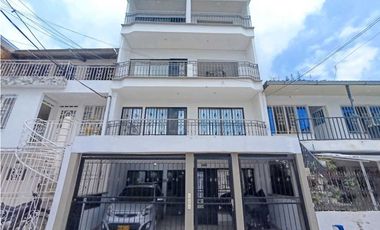 CASA EN VENTA ORIENTE DE CALI BARRIO SIETE DE AGOSTO