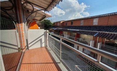 Venta casa en la villa Pereira, cerca al estadio