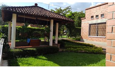 Venta de Finca en San Jerónimo Unidad Cerrada