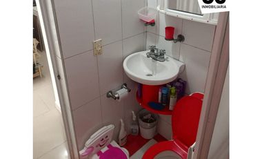 Se vende casa de 2 pisos Urbanización Terranova 2 - Soledad