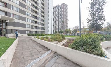 Av Carlos Valdovinos (1 Est ) [637-11]