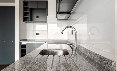 Av. Colón Sur 765 (1 Est /1 Bod) [2410-1]