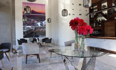 PENTHOUSE EN RENTA EN TORRE ARTEMA, ZONA ANGELÓPOLIS