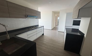 PENTHOUSE EN RENTA EN TORRE ARTEMA, ZONA ANGELÓPOLIS