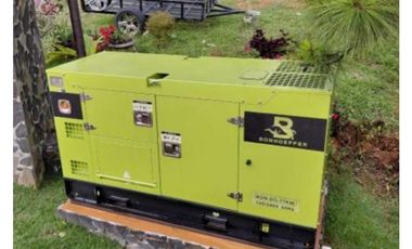 VENTA Y ALQUILER CASA  ALTOS DEL MARIA 1359M2 CON TERRAZA Y PISCINA CV