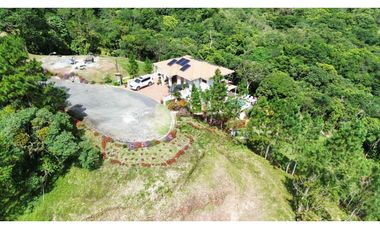 VENTA Y ALQUILER CASA  ALTOS DEL MARIA 1359M2 CON TERRAZA Y PISCINA CV