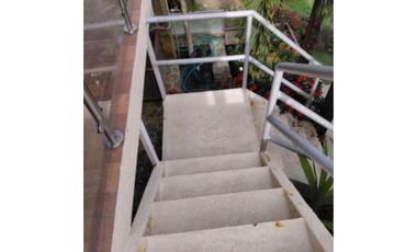 VENTA Y ALQUILER CASA  ALTOS DEL MARIA 1359M2 CON TERRAZA Y PISCINA CV