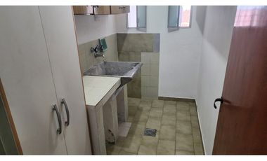 Alquilo Casa 2 dormitorios Barrio Los Paraísos