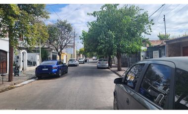 Alquilo Casa 2 dormitorios Barrio Los Paraísos