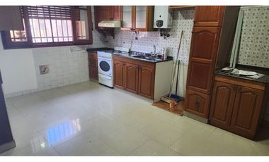 Alquilo Casa 2 dormitorios Barrio Los Paraísos