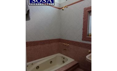 Casa en Gonzalez Catan Centro Calle Derossi (ex Tranway) Nº 565