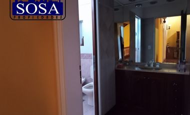 Casa en Gonzalez Catan Centro Calle Derossi (ex Tranway) Nº 565