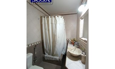 Casa en Gonzalez Catan Centro Calle Derossi (ex Tranway) Nº 565