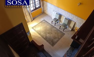 Casa en Gonzalez Catan Centro Calle Derossi (ex Tranway) Nº 565