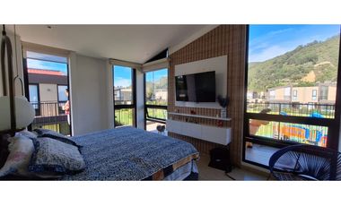 Casa campestre en venta en Conjunto Club House Cota