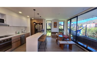 Casa campestre en venta en Conjunto Club House Cota