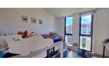 Casa campestre en venta en Conjunto Club House Cota